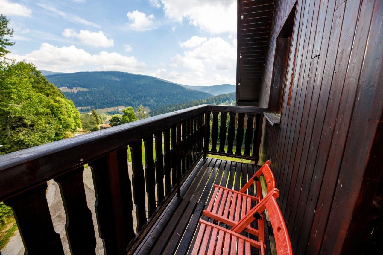 Hotel Svycarska Bouda Špindlerŭv Mlýn Exterior foto