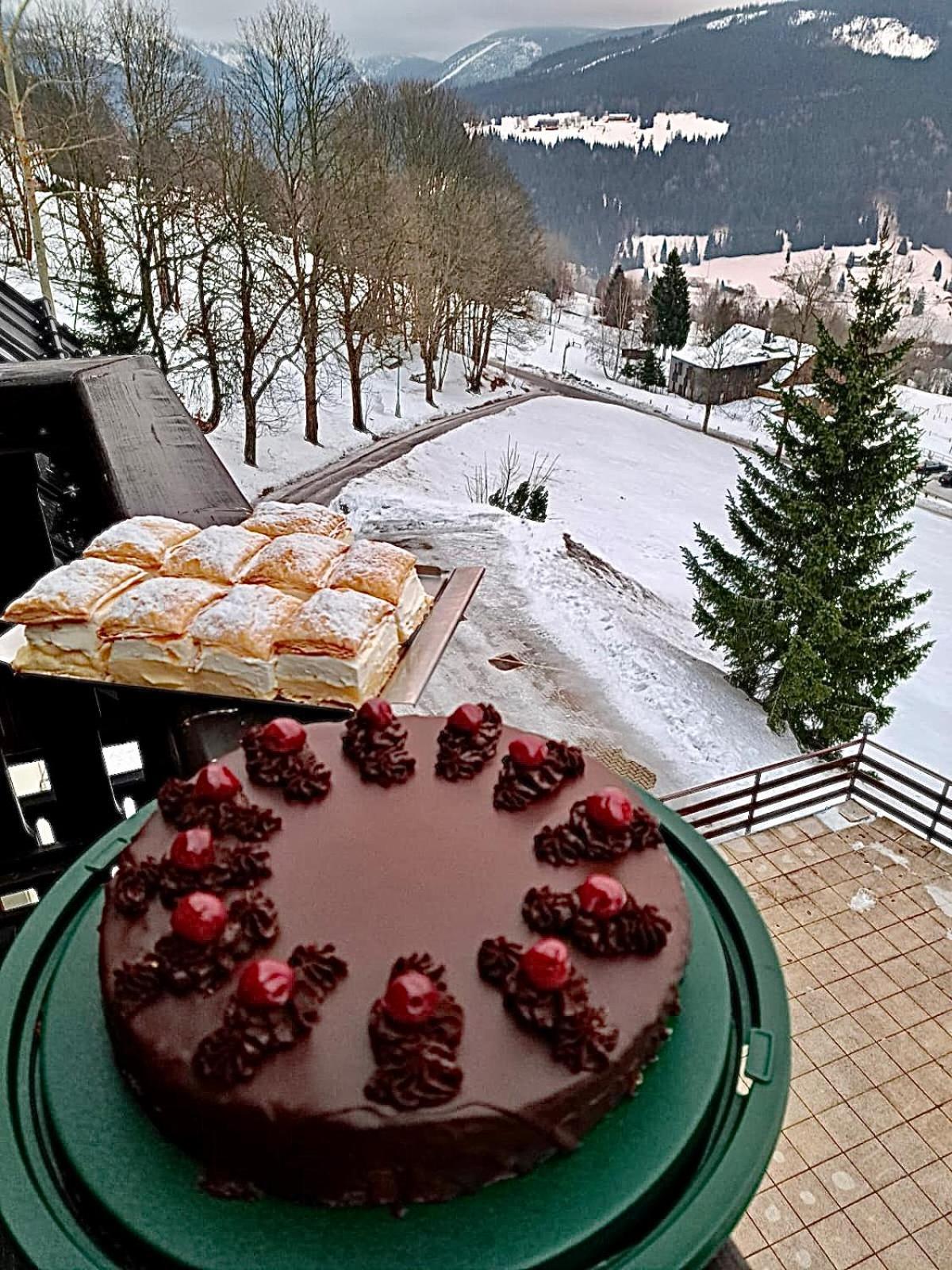 Hotel Svycarska Bouda Špindlerŭv Mlýn Exterior foto