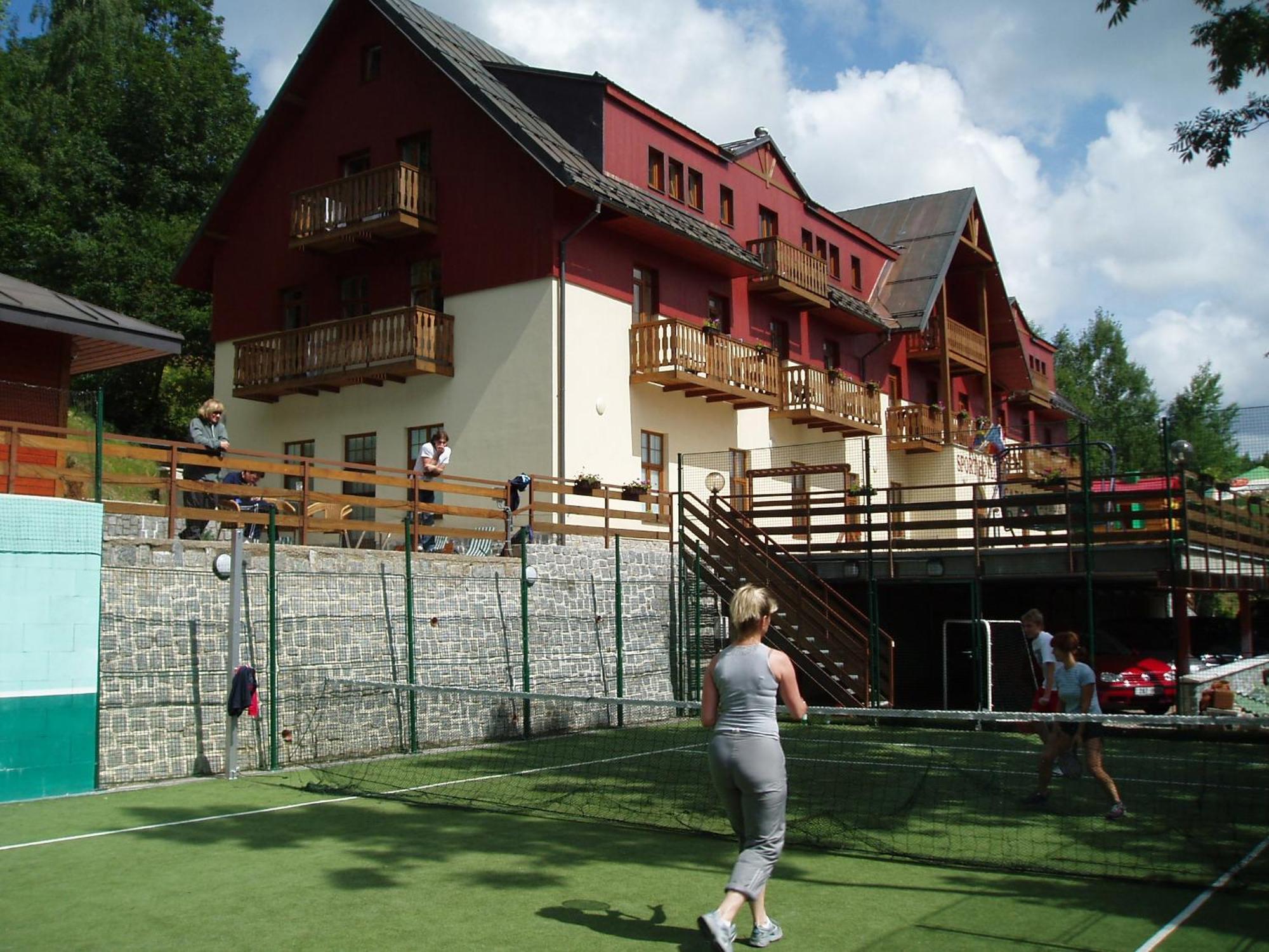 Hotel Svycarska Bouda Špindlerŭv Mlýn Exterior foto
